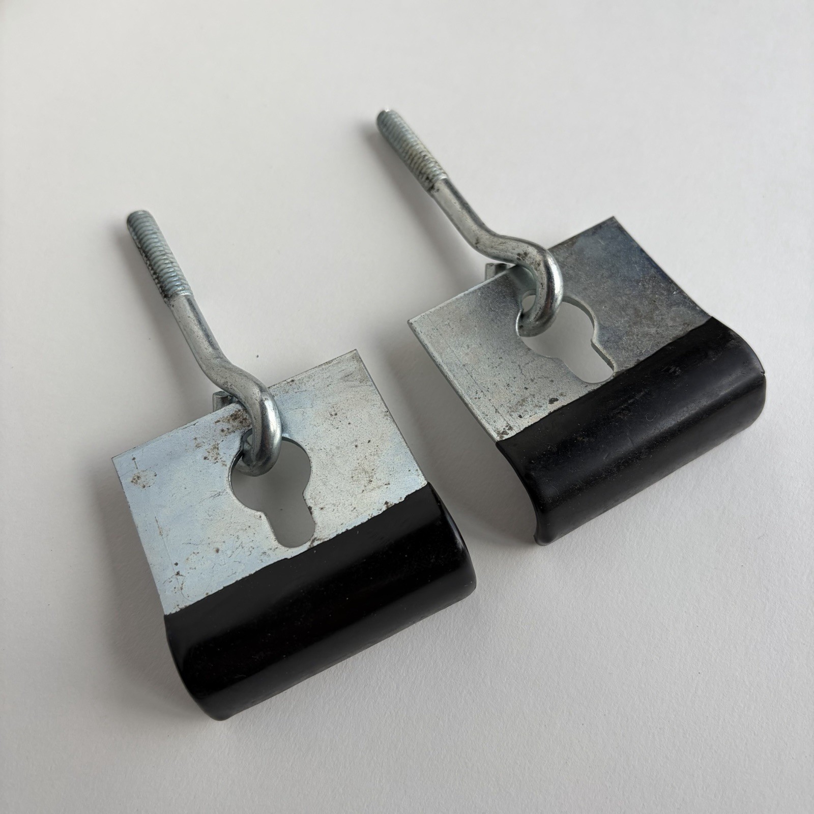 Quick Quik-n-Easy Vintage Gutter Mount Roof Rack Bracket Clamps PAIR NOS