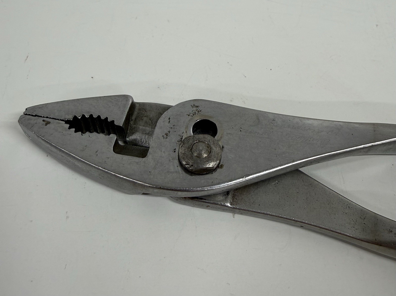 Snap On Tools USA Vacuum Grip 7-1/2″ Pliers No 137 Nice