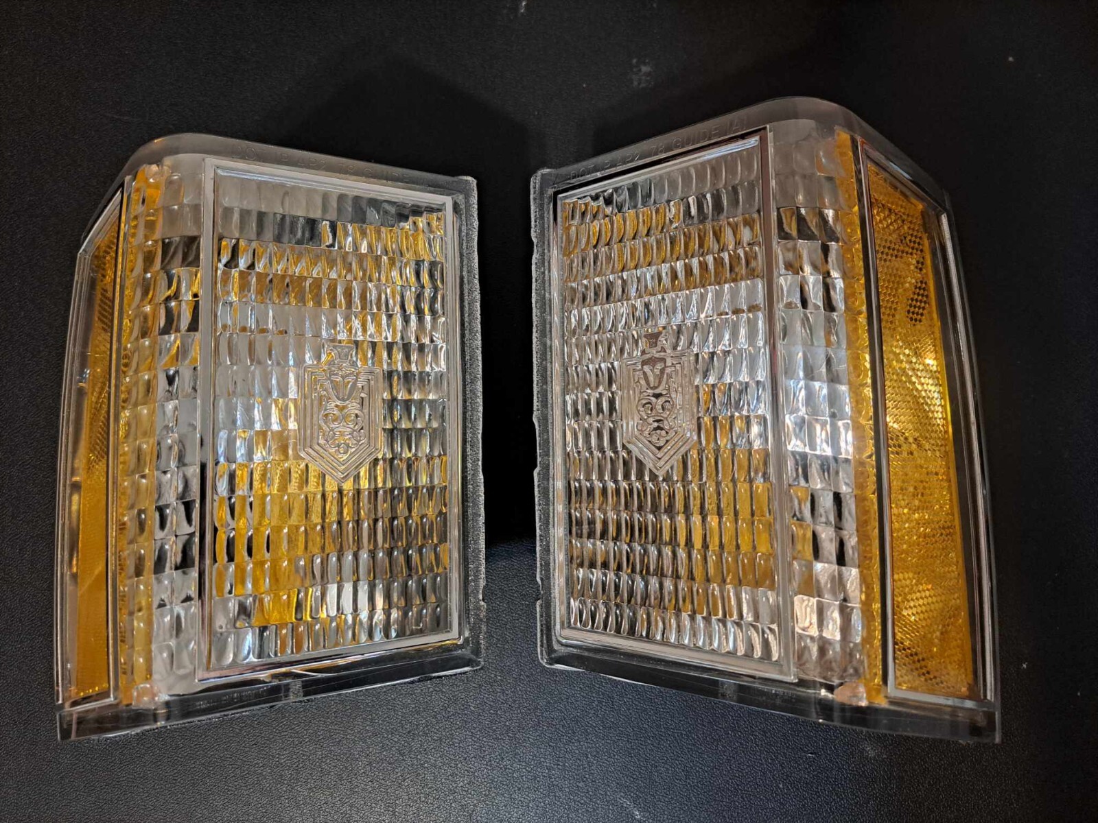 1978 Chevrolet Monte Carlo NEW OEM Front Corner Signal Light Set!!