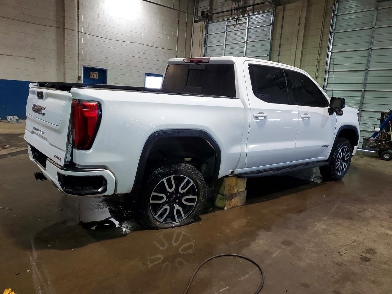 (LOCAL PICKUP ONLY) Driver Left Front Door Crew Cab Fits 19-25 SIERRA 1500 PICKU