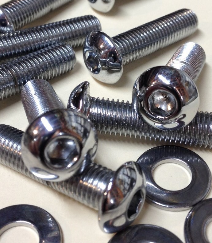 12 Harley Heritage Softail Classic FLSTC 2004 Chrome Rear Fender Strut Bolts 613