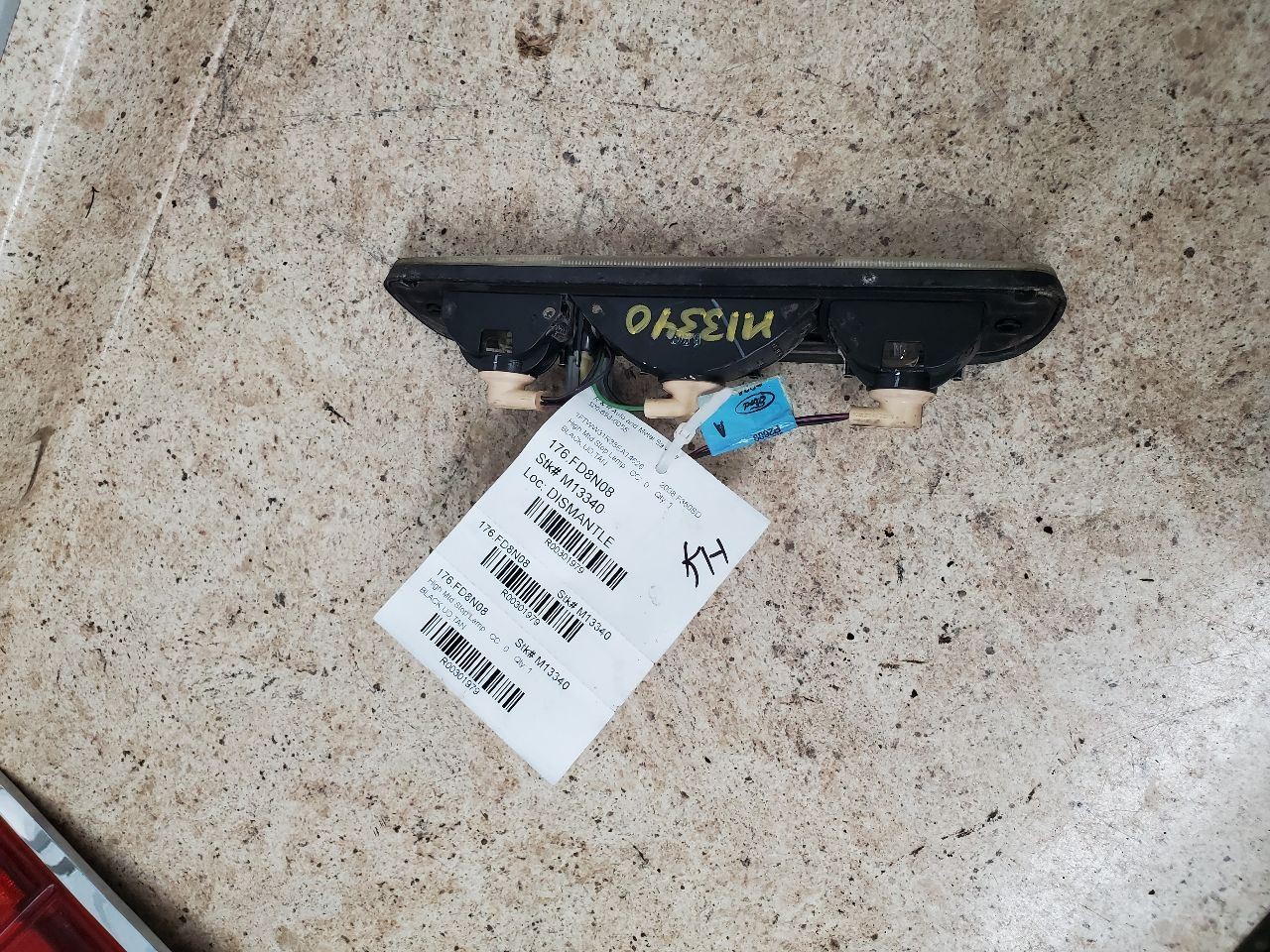 F350SD 2008 High Mounted Stop Light 301979