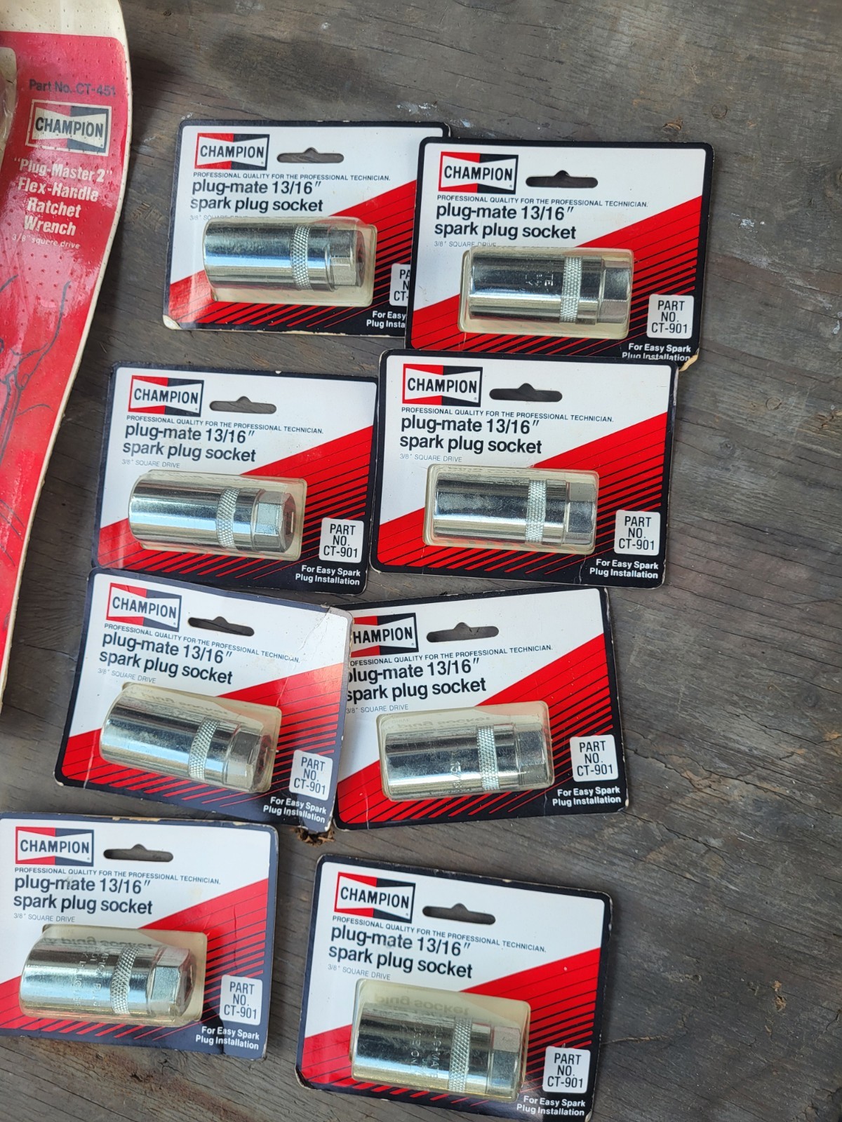 Vintage Champion Plug Master And 8 Plug-mate 13/26 & 9 5/8, FREE SHIPPING
