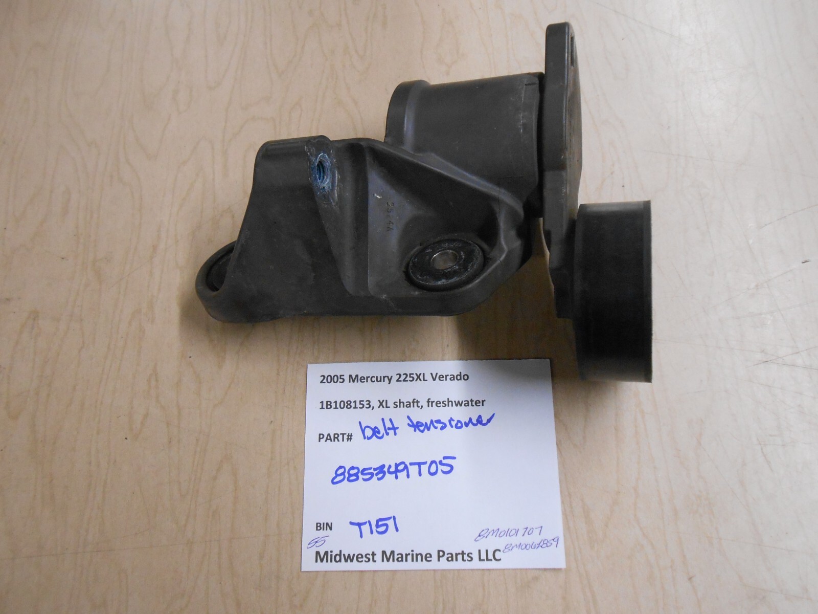 885349T05 Mercury 2005 225XL Verado Outboard belt tensioner T151