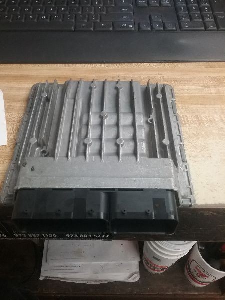 Engine ECM Electronic Control Module Sedan Fits 07-10 BMW 323i 862117