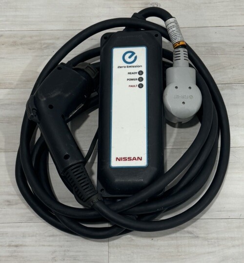 2020 2021 2022 2023 Nissan Leaf Ariya EV Charger OEM 240V 30 AMPS 30A Level 2