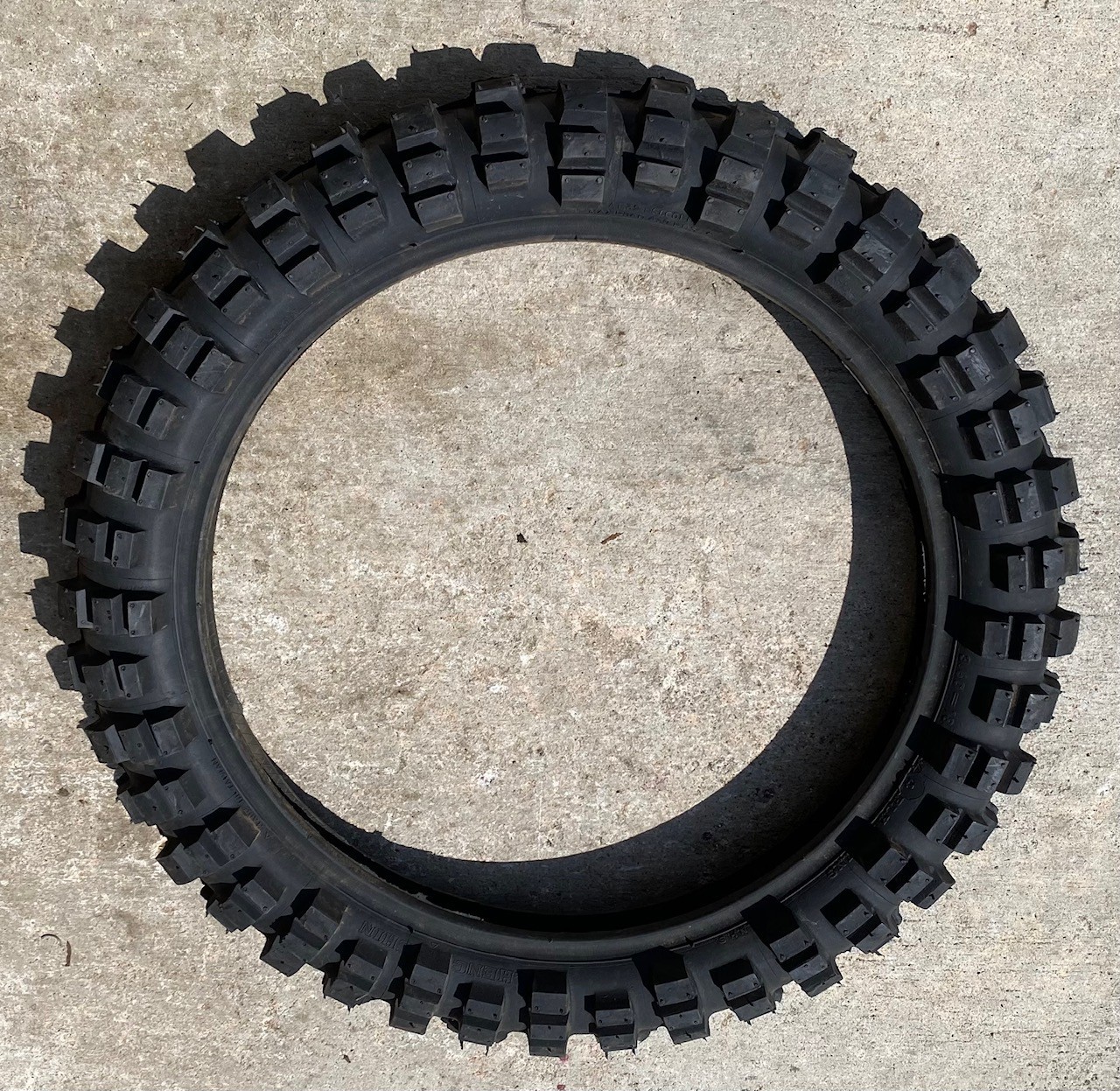 NOS Chen Shin Vintage 3.60 x 18 Knobby Tire CR125 TM125 YZ125 KX125