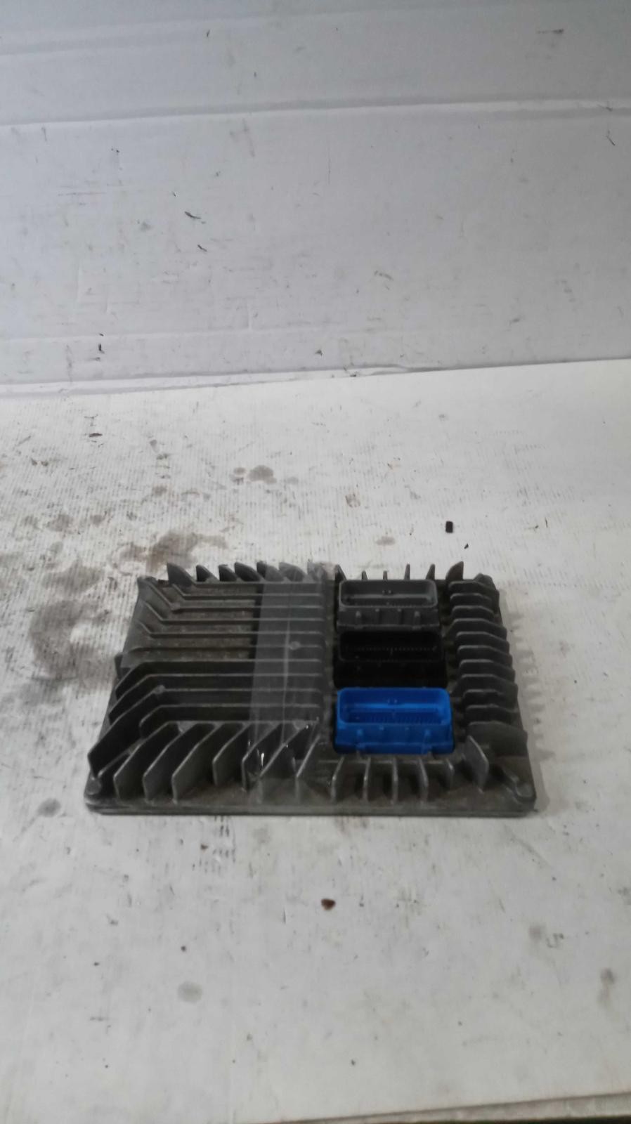 Used Engine Control Module (ECM) fits: 2016 Cadillac Srx Electronic Control Modu