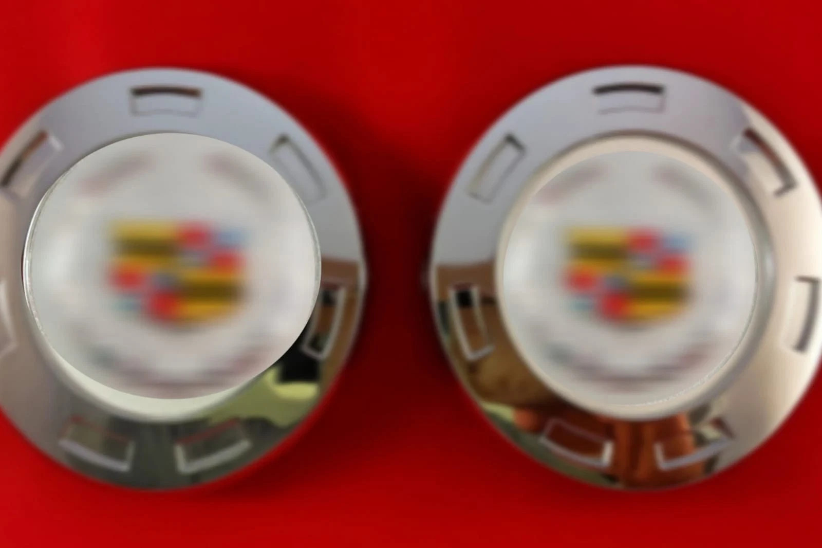 2PCS Wheel Center Caps Fits Cadillac Escalade 2008 Color Crest Style Hub Covers