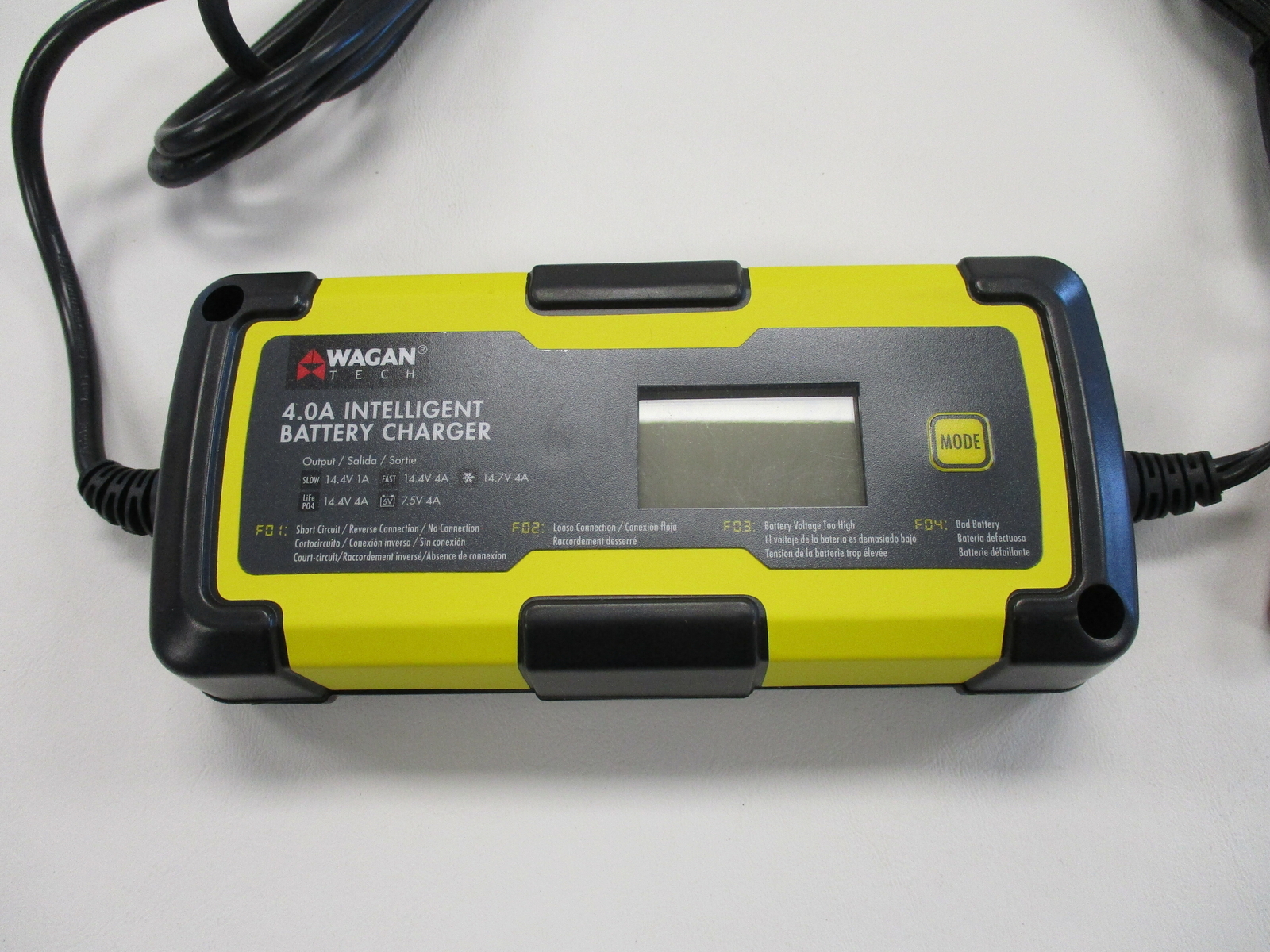 WAGAN TECH 4.0A INTELLIGENT BATTERY CHARGER / JUMP STARTER EL7403
