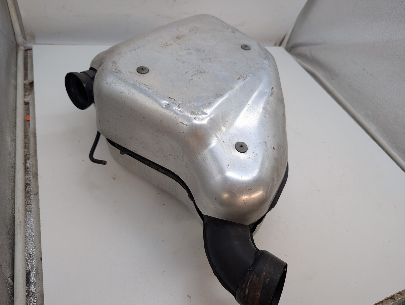 Skidoo Used OEM Exhaust Muffler Silencer 514053322 2002 GT GTS