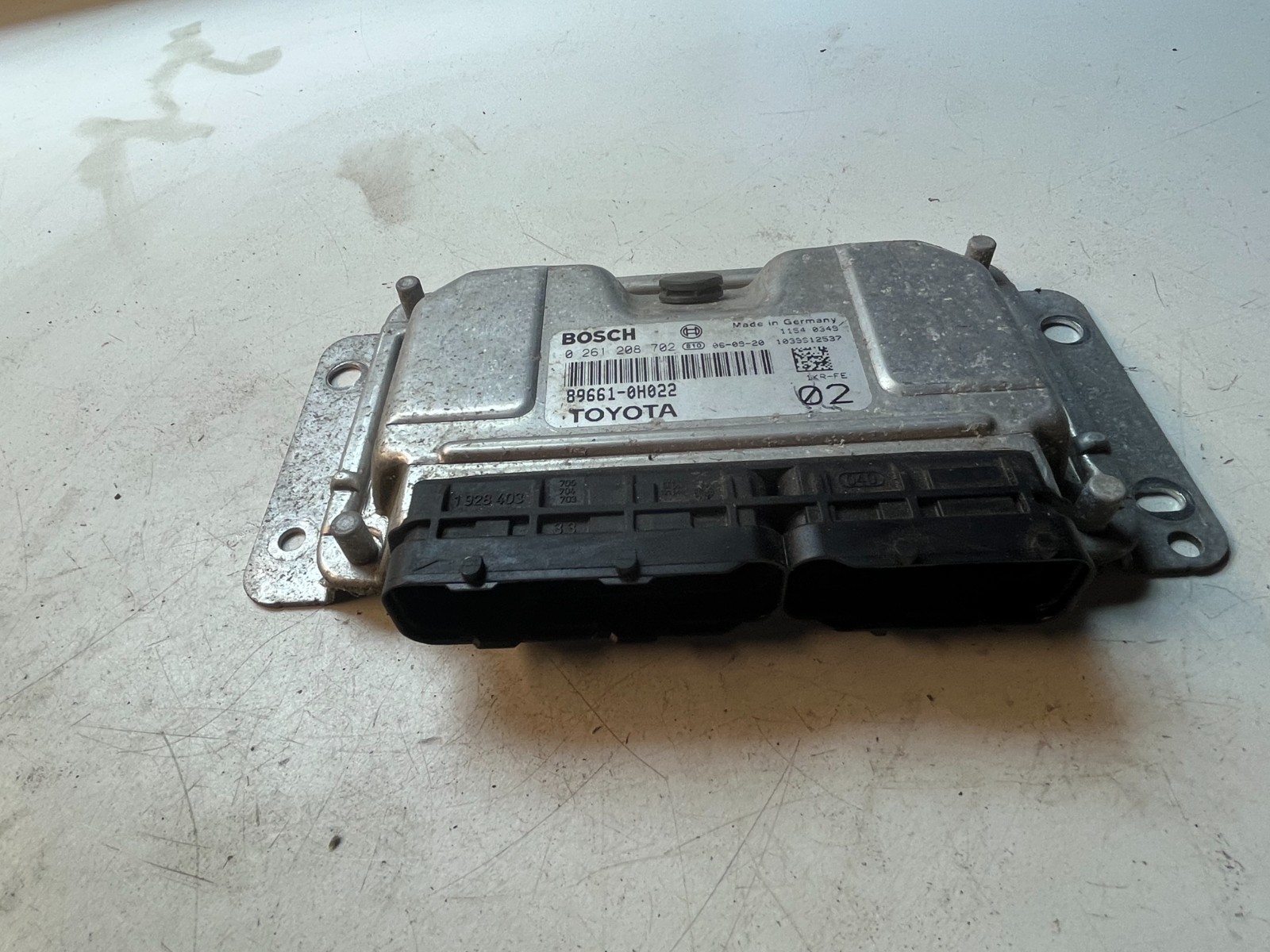 PEUGEOT Injection Control Unit 0261208702 107