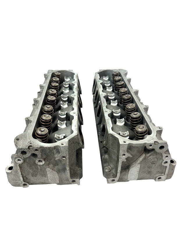 GM Chevy GMC Chevrolet 6.2L LT1 L86 L87 GEN V Cylinder Heads SET 12702630 CORE