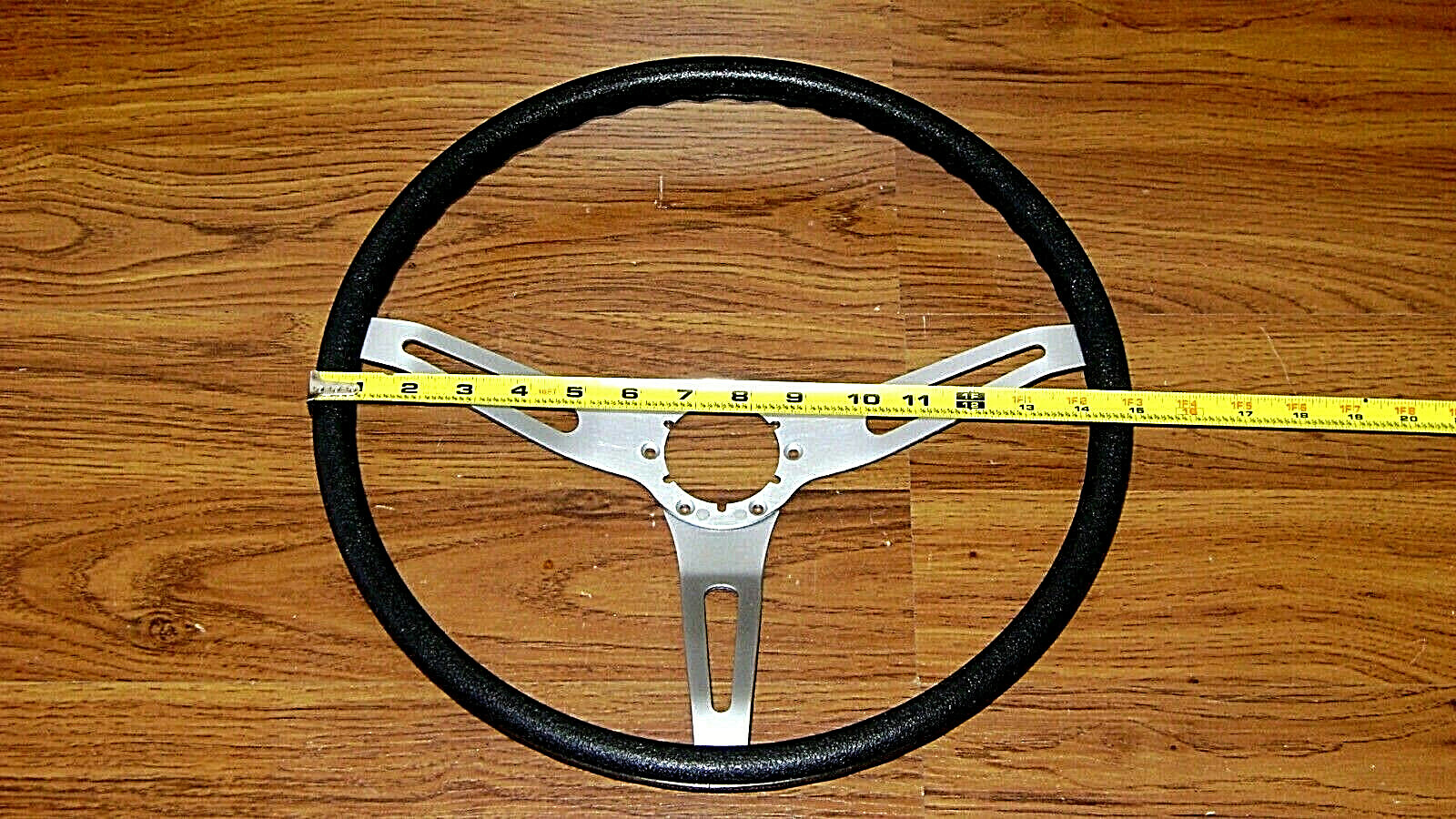 Comfort Grip Steering Wheel Kit Black Cushion 3spoke 67-8 Camaro Chevelle Impala