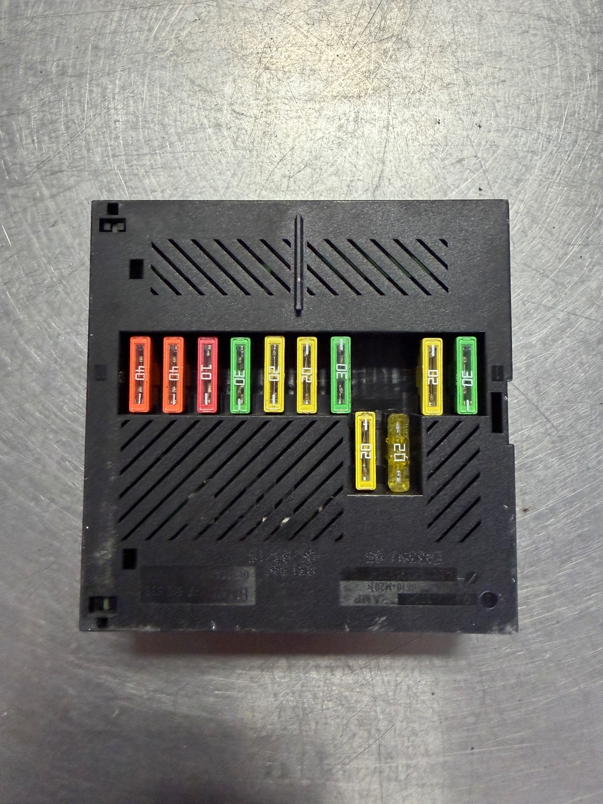 OEM BMW E60 E61 E63 E64 E65 E66 E67 E53 Phantom Integrated Supply Module 7510638
