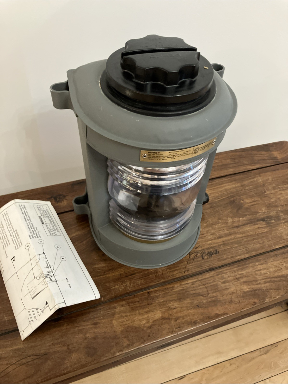 Ship Lattern Perko White Stern Light, Vessels 20-50 Meters, 1152-EO1, 120 V 7.5W