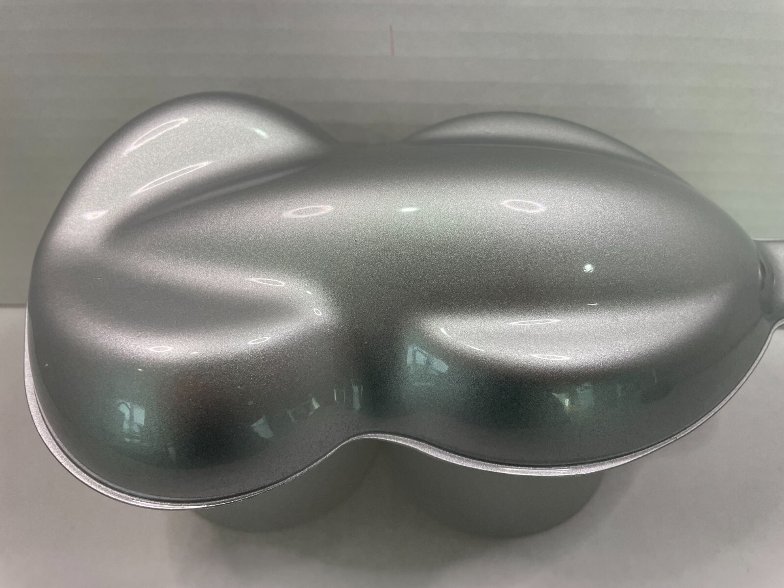 DODGE – PS2 BRIGHT SILVER METALLIC BASECOAT PAINT (GALLON UNREDUCED)