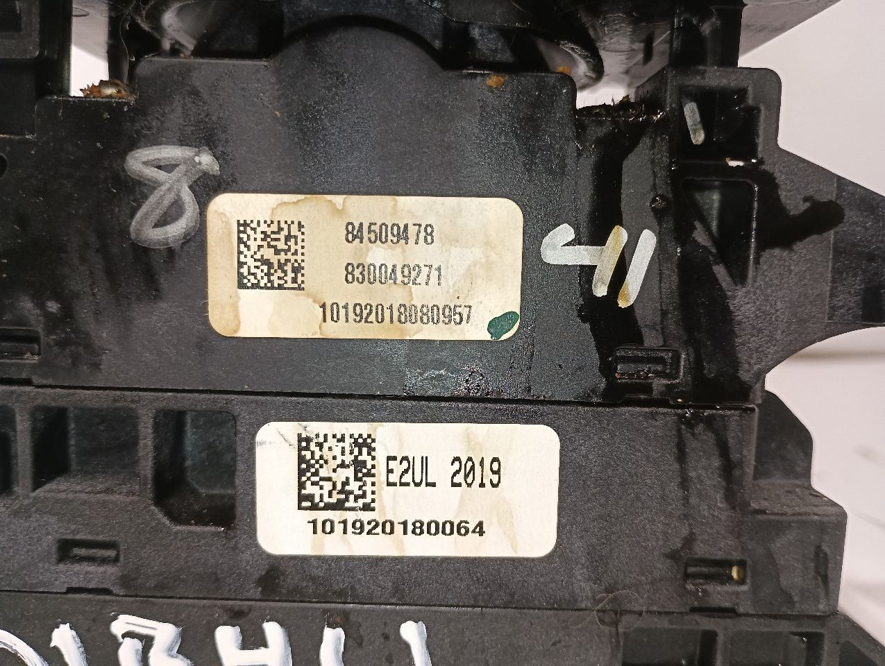 84509478 Automatic Transmission Floor Shifter from 2019 Cadillac XT4 12198380