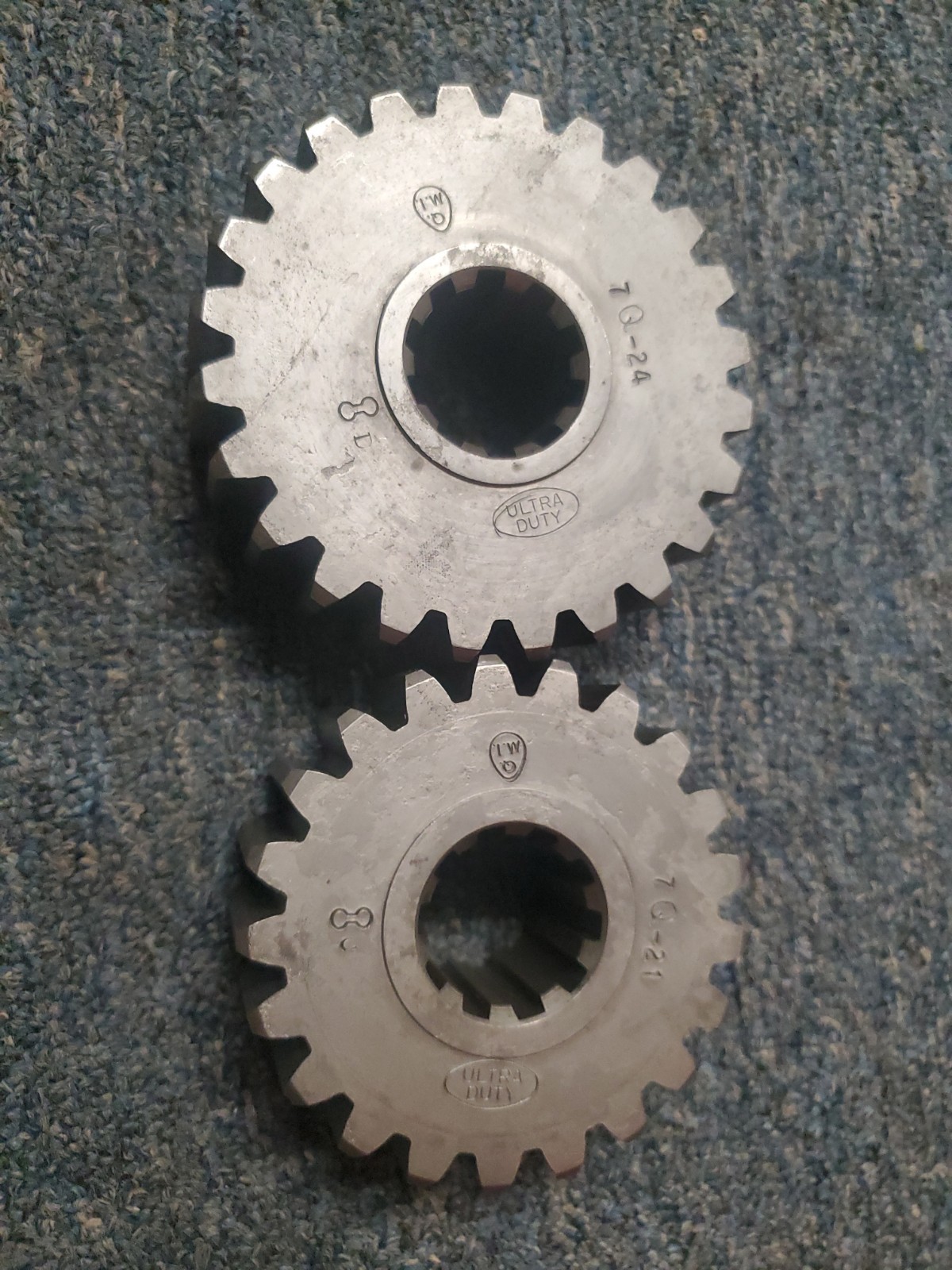 QUICK CHANGE GEAR SET 7a Quarter Master 21/24 TOOTH 5.55 RATIO REAR END Race Car