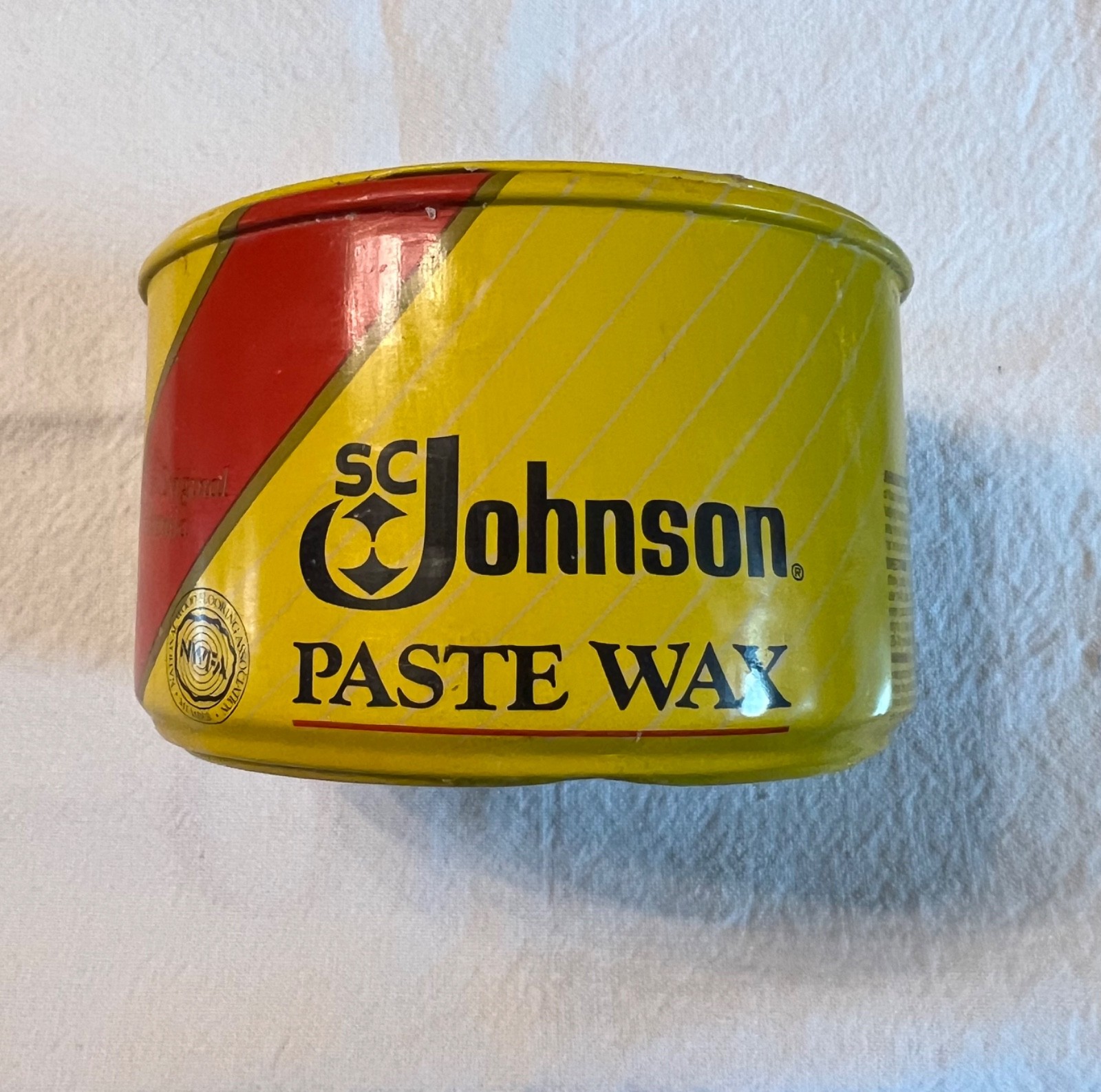 Johnson Paste Wax 16 oz Can