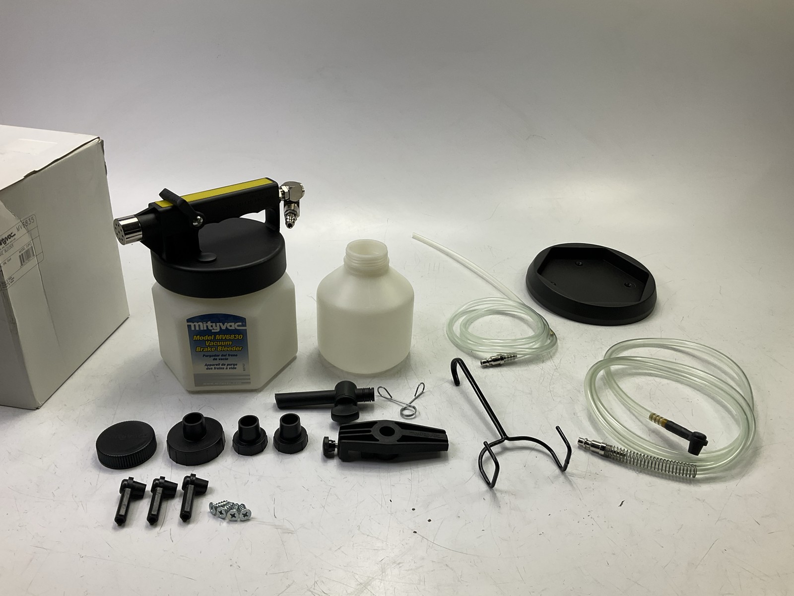 NEW – MITYVAC MV6835 Universal Air Powered Brake Bleeder Bleeding Pump Kit