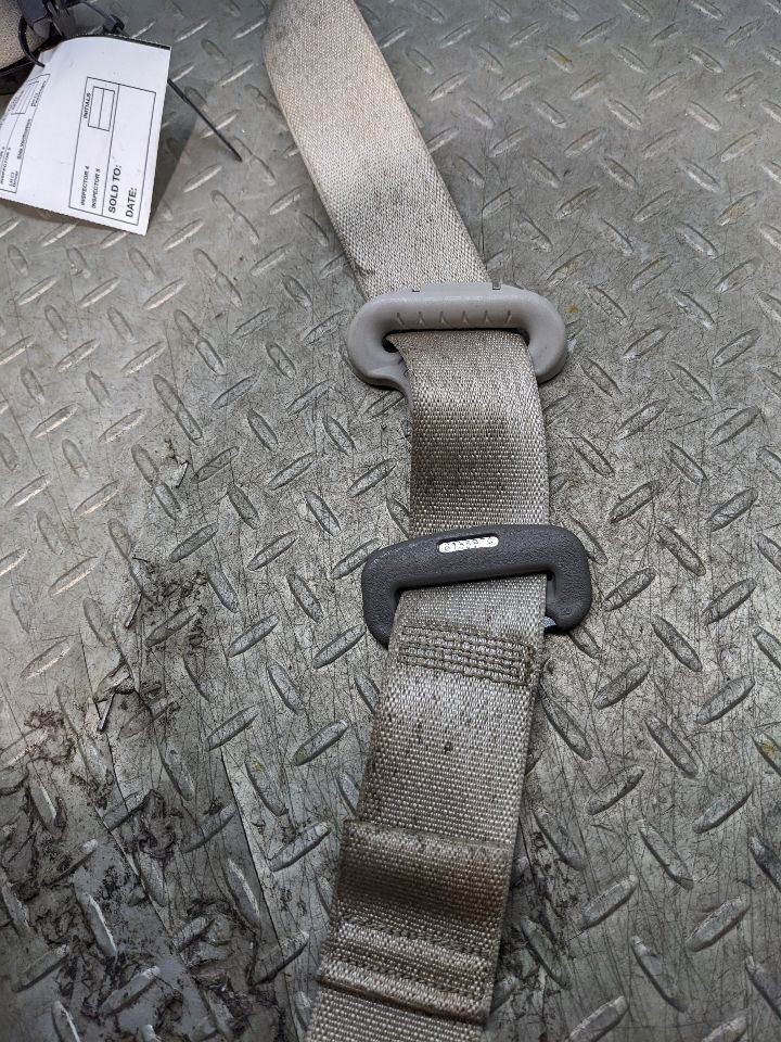 2017 – 2025 CHRYSLER PACIFICA LEFT SEAT BELT RETRACTOR OEM 1181709