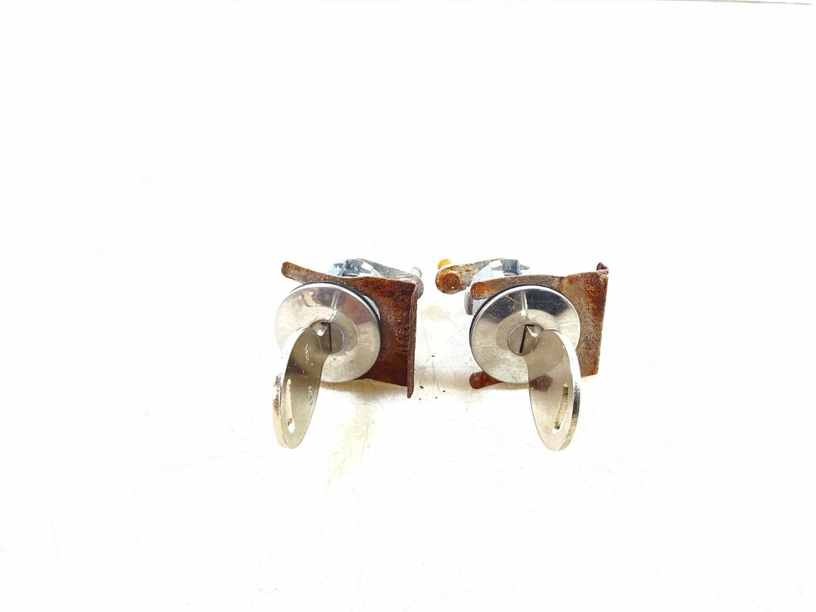 Jeep Wrangler JK OEM (2) Door Lock Cylinders w Key 2007-2010 173790