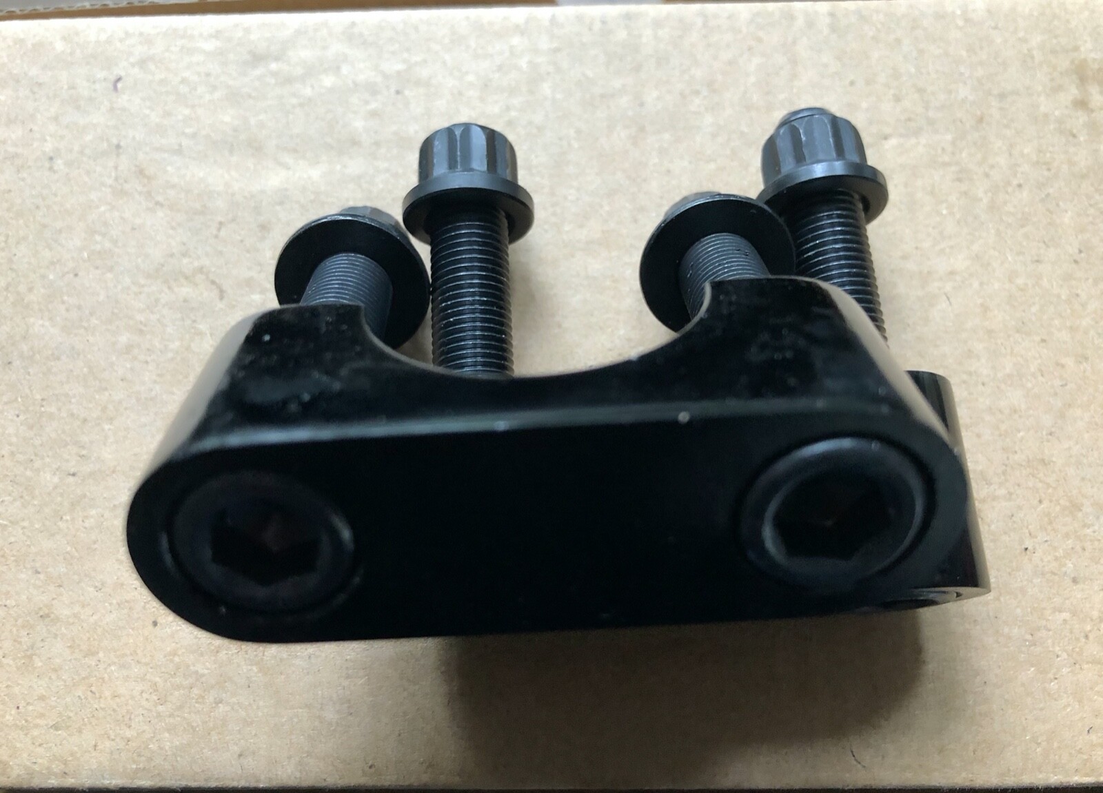 Black Anodized Aluminum 1350 U-Joint Race Straps