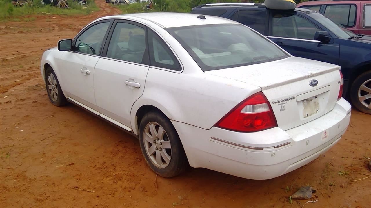 Power Brake Booster Fits 05-07 FIVE HUNDRED 250545