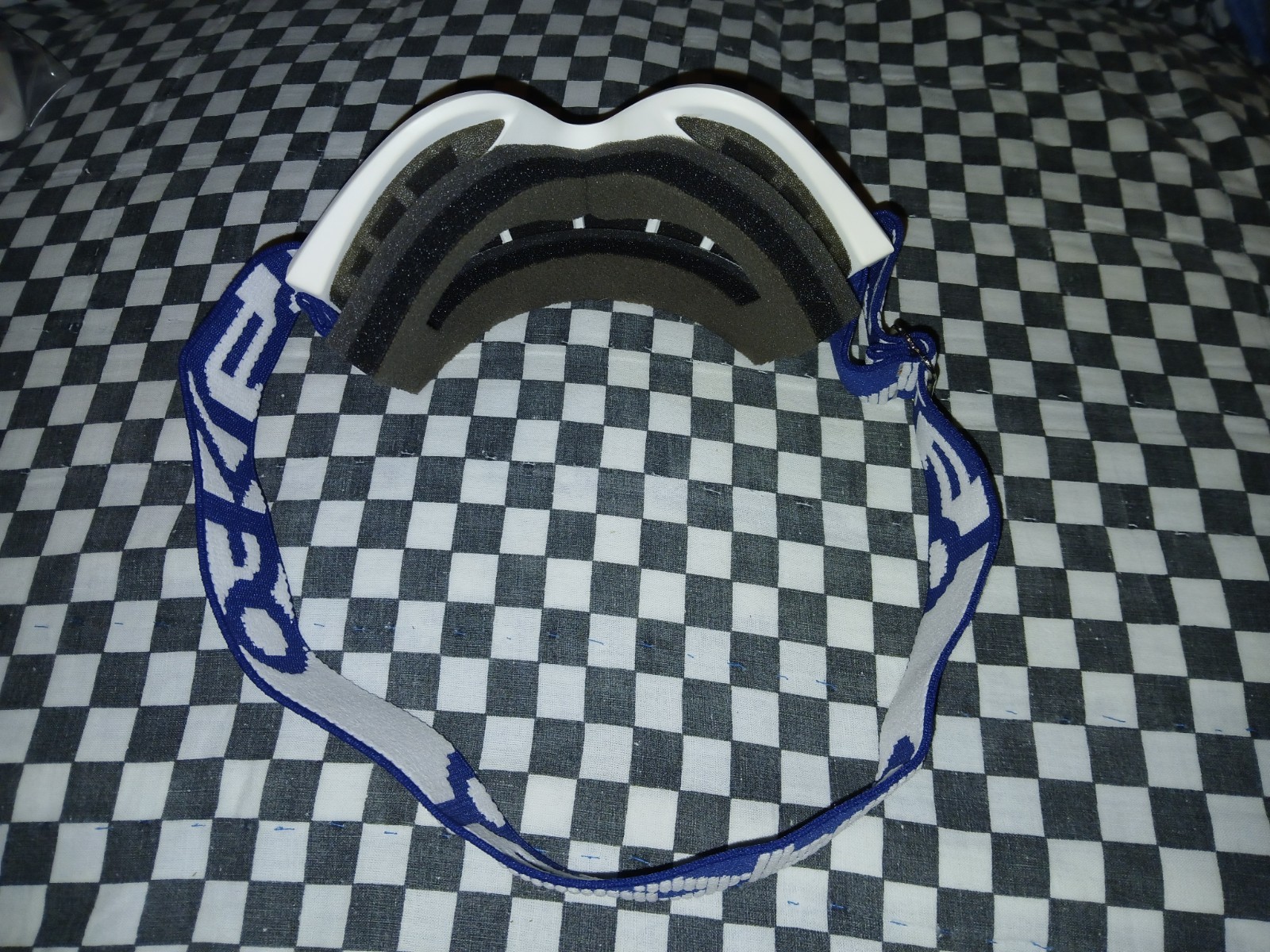 Vintage Oakley goggles White / Blue guard mx,ama, , helmet, visor