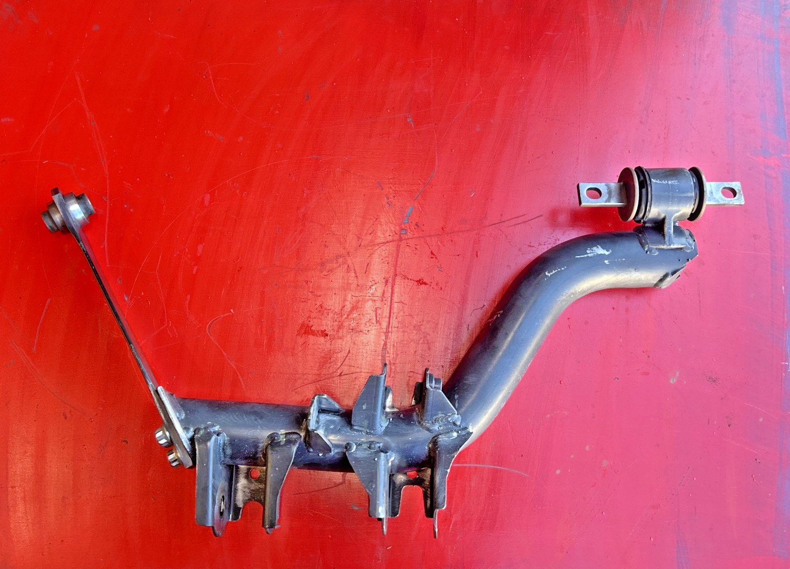 2002-2005 CIVIC Right REAR Lower Control Arm Trailing Arm