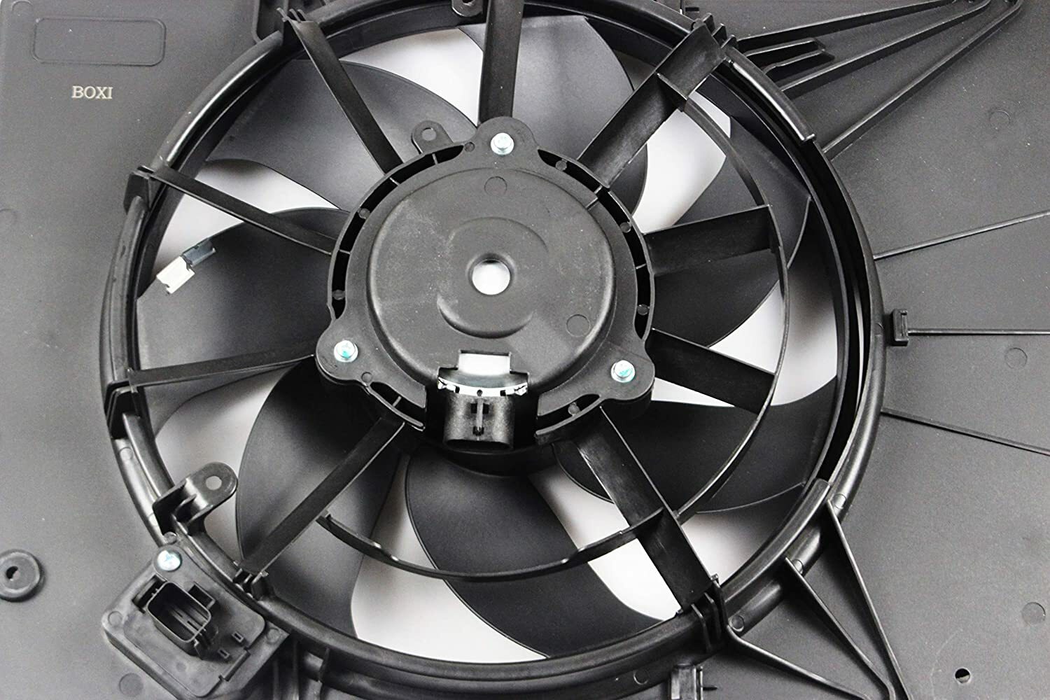 Engine Cooling Fan Assembly Fits Ford Ford Fiesta L4 1.6L 621-503 Be8Z8C607A