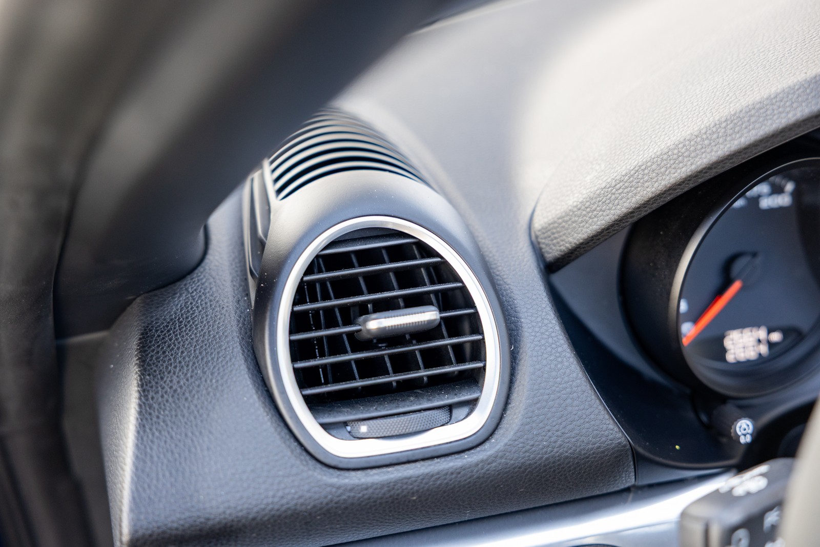2025 Porsche 718 Boxster