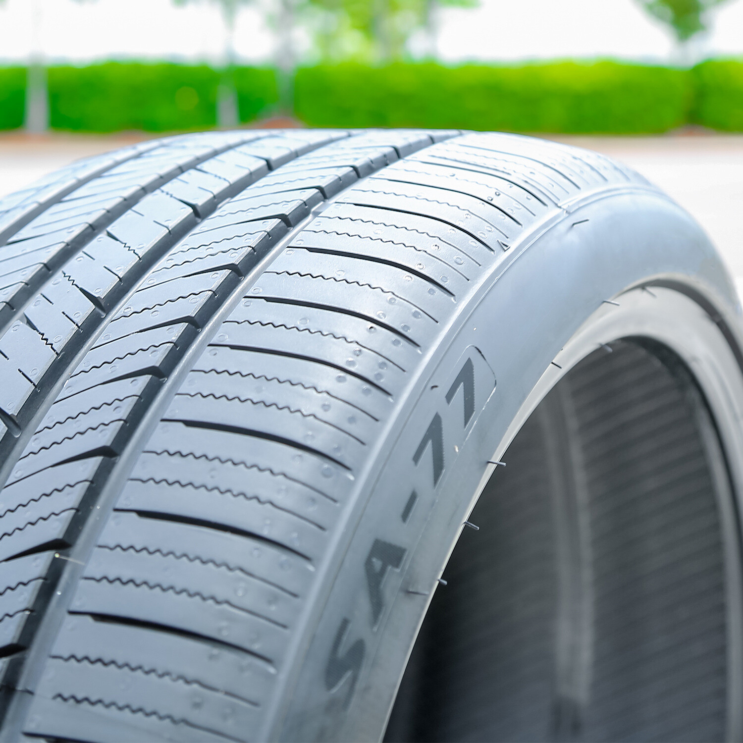 Tire Goodride Sport SA-77 225/35ZR18 225/35R18 87W XL AS A/S High Performance