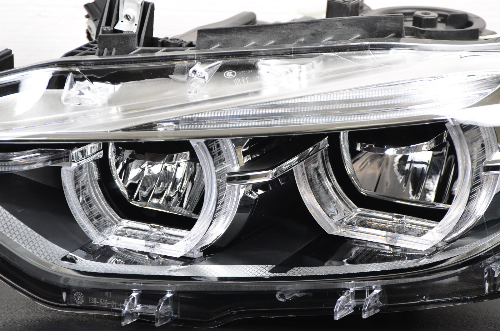 2015-2019 BMW 3 Series F30 LED Headlight No AFS Left Driver Side LH Lamp OEM