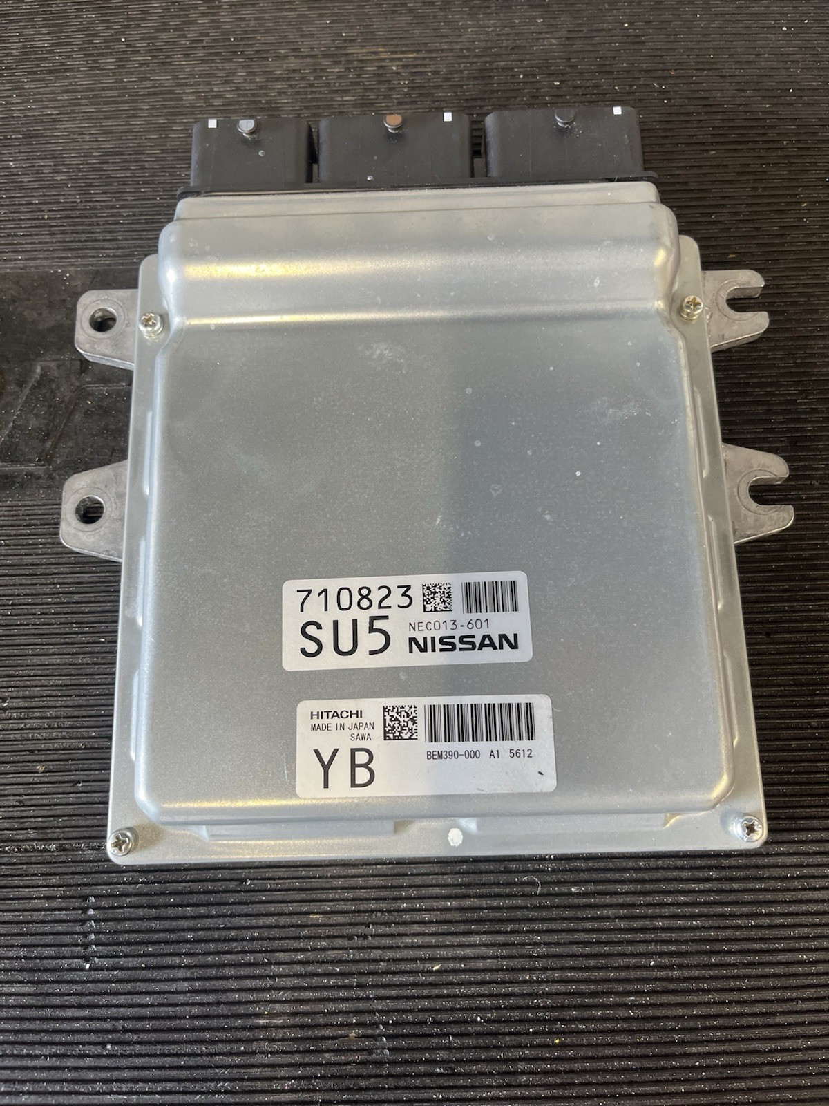 Infiniti Engine Control Module ECM BEM390-00-A1