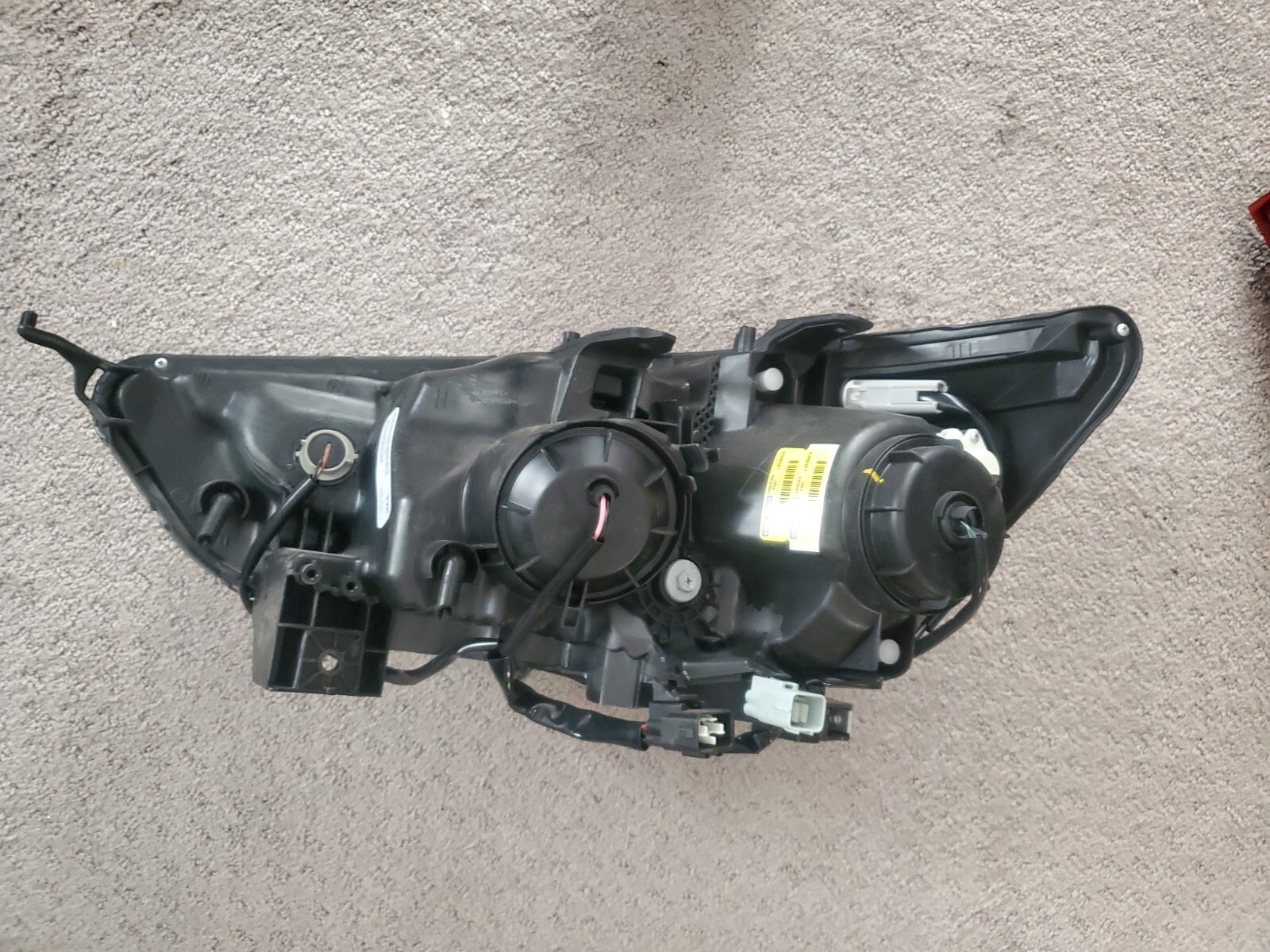 Headlight Assembly RH/Pass Fits Mitsubishi Outlander Sport