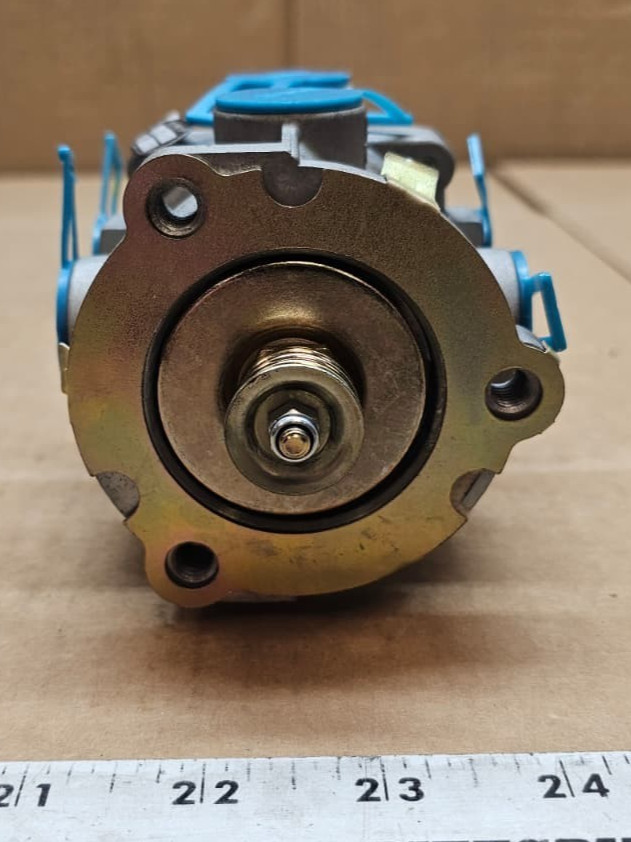 World American WA286171 Air Brake Tractor Protection Relay Valve 3/8″ NPT New He