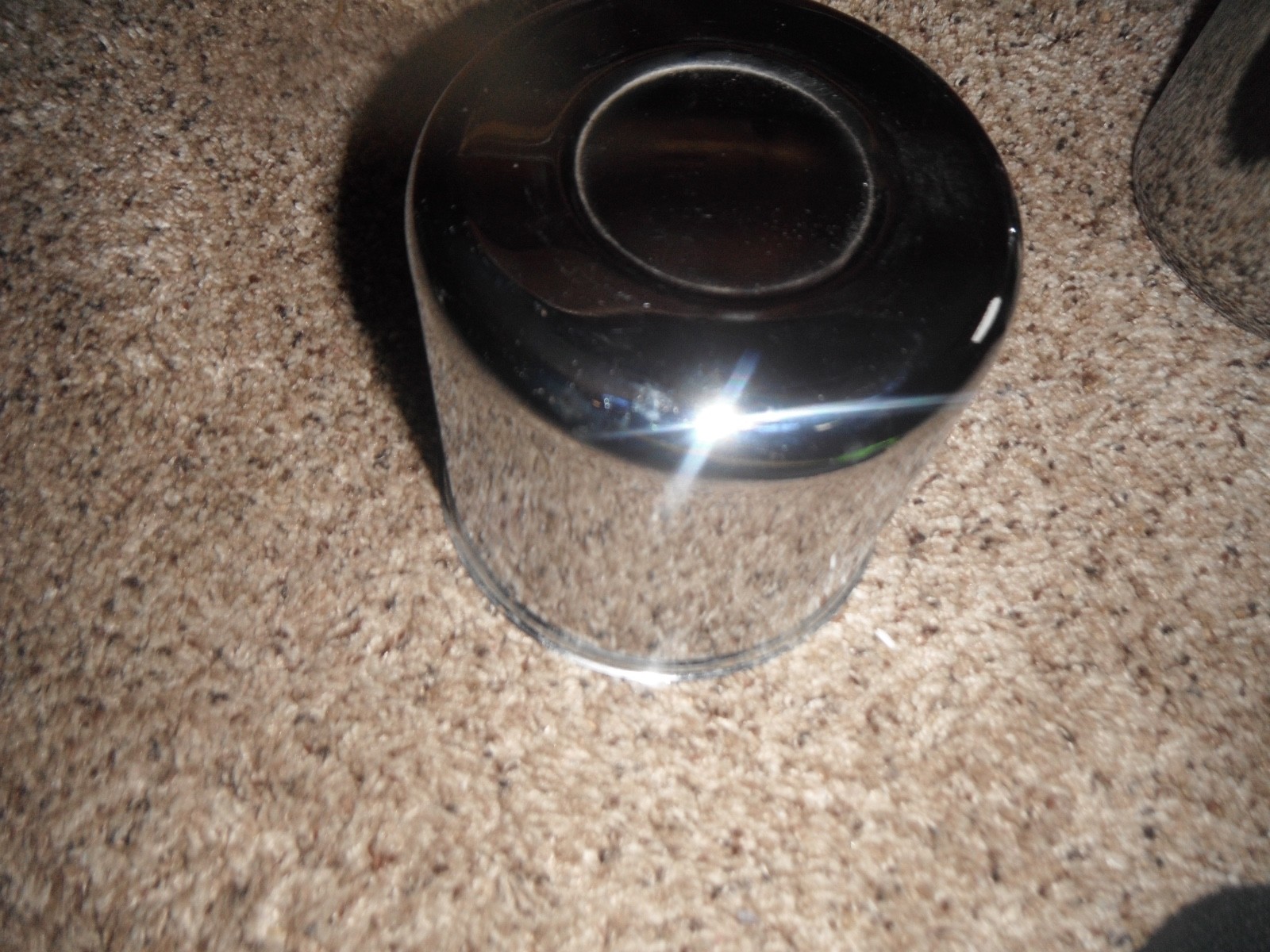 *Replacement* Unbranded/Generic Wheel Center 4 3/8″ x 4 7/8″ Chrome Cap