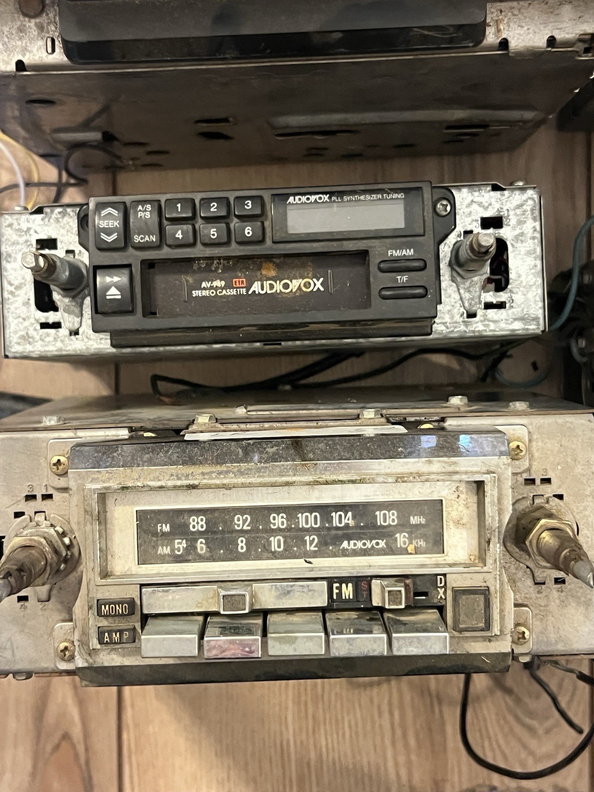 Lot Of 6 VTG 70s 80s Car Stereos FM AM 8 Track Cassette Ford Audiovox Untested