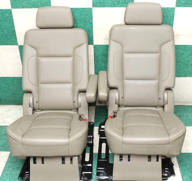 15′ GM SUV SWB Dune Gray Leather Rear Second 2nd Row Captains Heat Seats Pair OE
