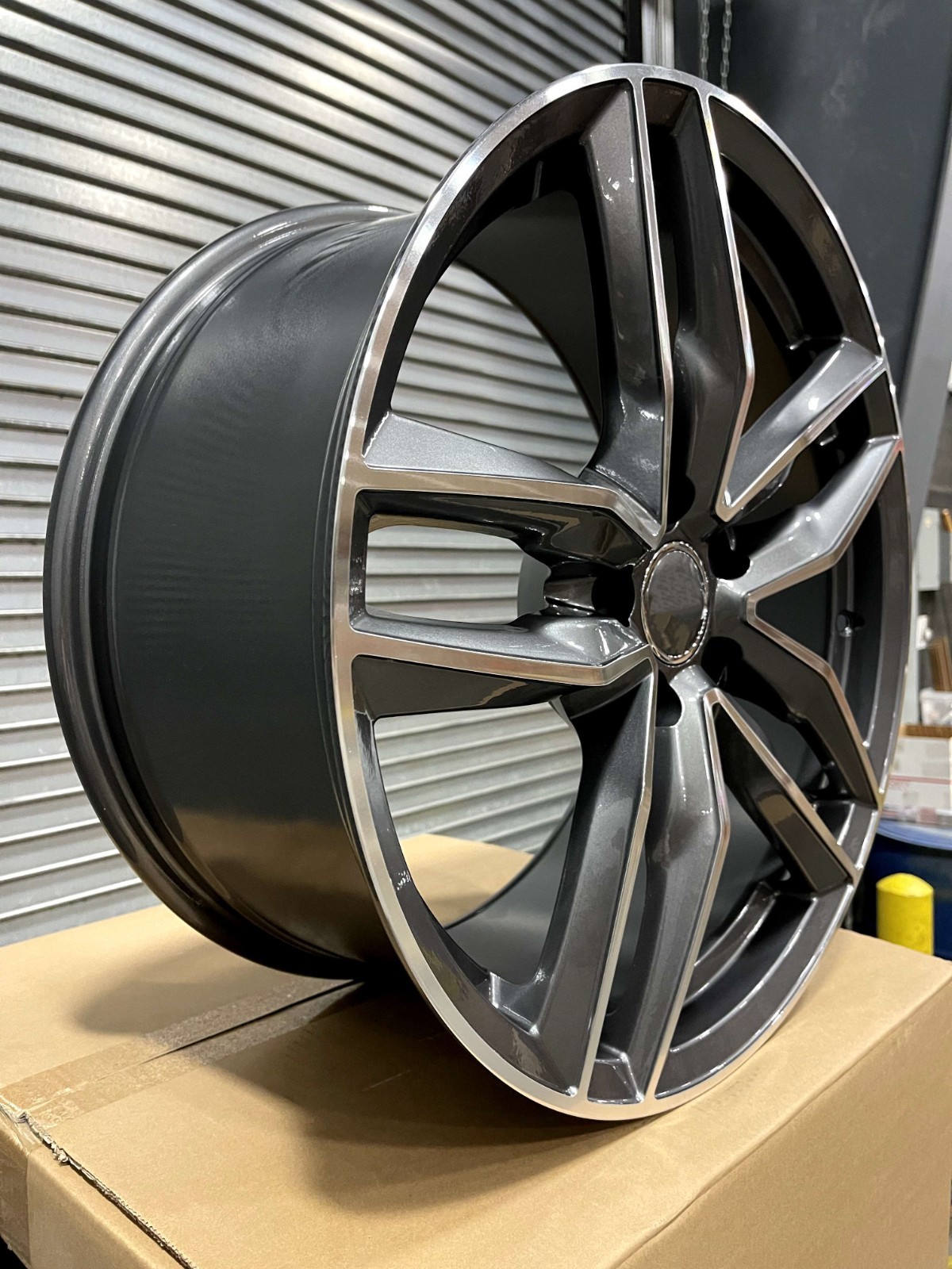 20″ Wheels Rims for AUDI VW A3 A4 A5 A6 A7 A8 Q3 Q5 Q7 RS3 RS5 SQ5 TT GUNMETAL