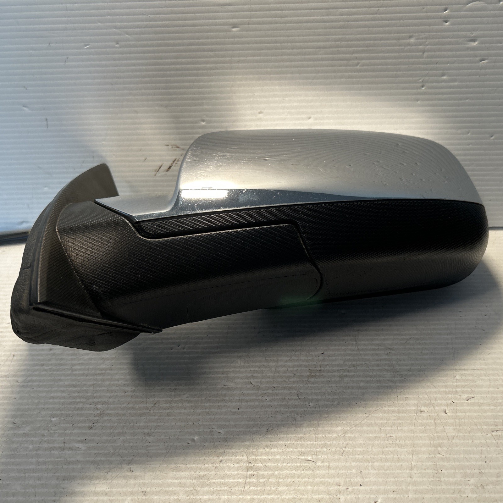 2010 – 2017 Chevrolet Equinox Door Mirror Chrome Power Heated Driver OEM 0479