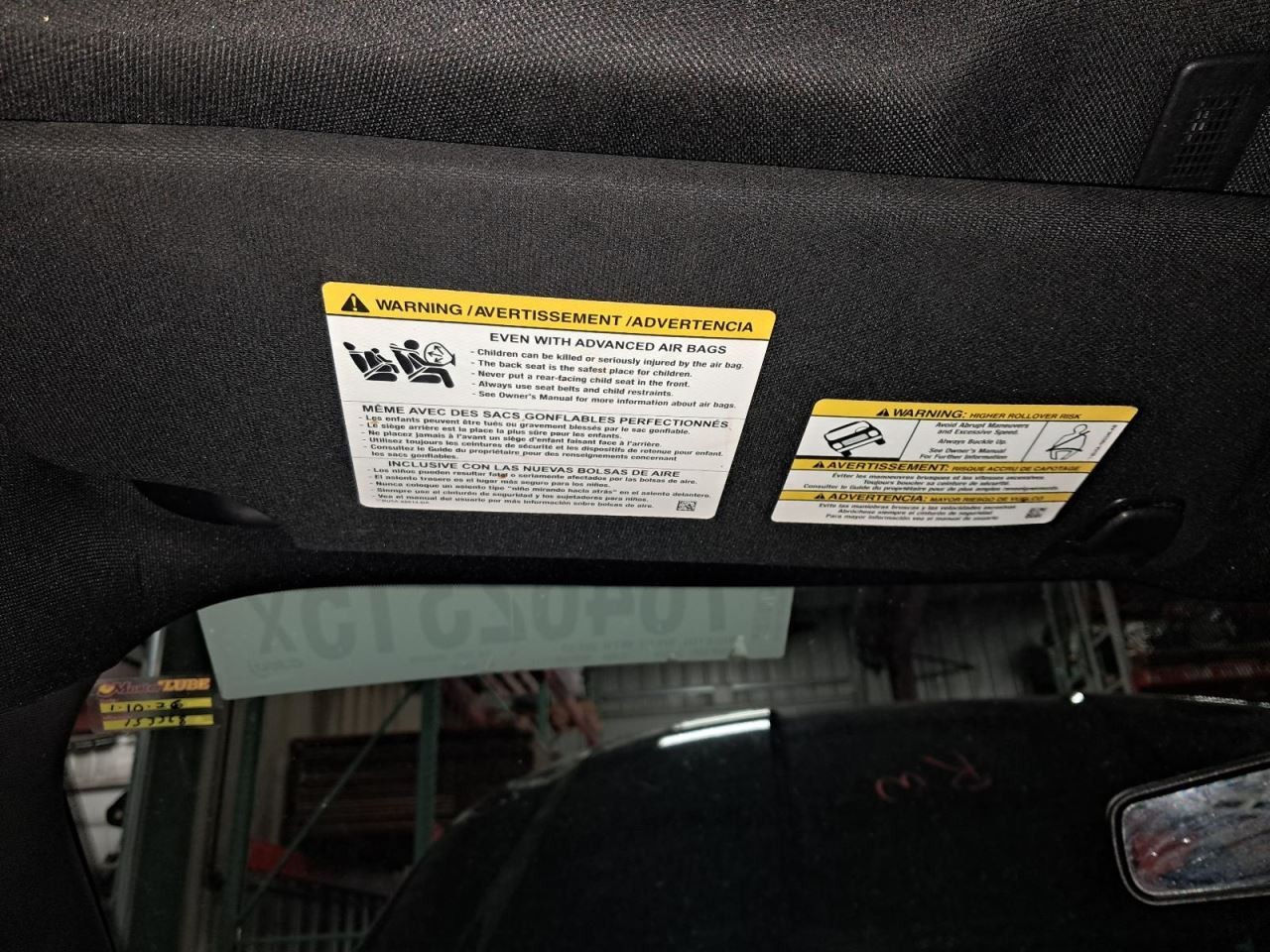EXPLORER 2017 Glove Box 1608753