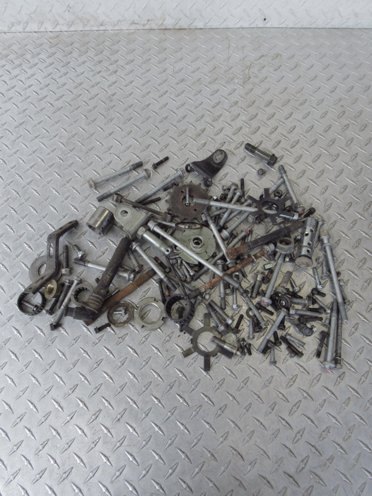 2000 00 KAWASAKI ZX750P ZX 750P ZX7R NINJA ENGINE MISC BOLTS LOT