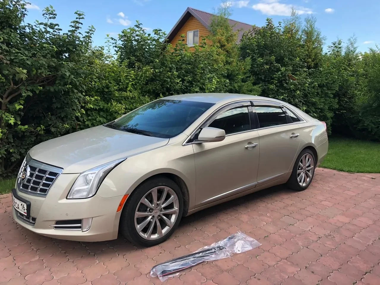 Tape-on Window Visors Rain Guards Fit Cadillac XTS Sd 2012-2019 Wind Deflectors