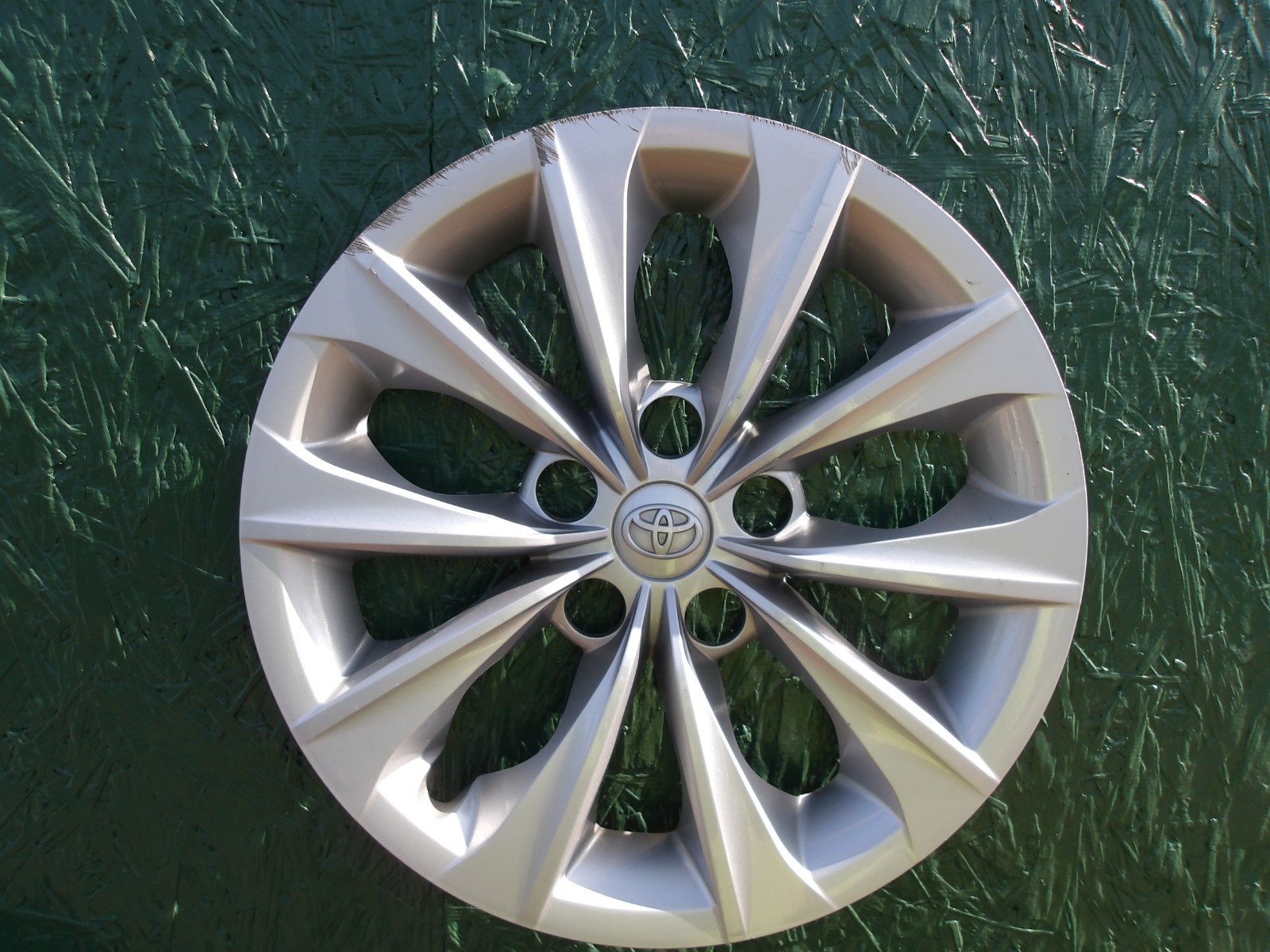TOYOTA CAMRY HUBCAP 2015 2016 2017 WHEEL COVER FACTORY ORIGINAL 61175 OEM C5
