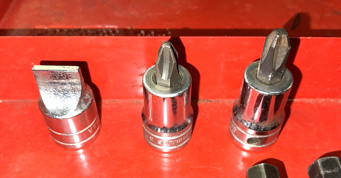 SNAP-ON TOOLS 12 PIECE 1/2 DRIVE IMPACT DRIVER SET PIT3120EB
