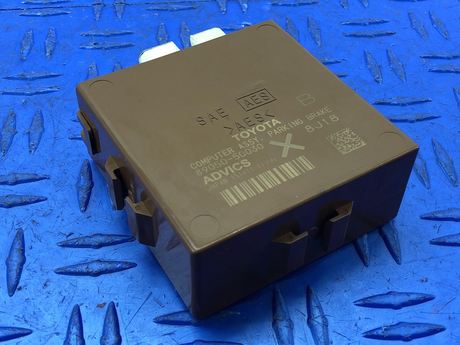 2018-2021 LEXUS LS500 PARKING BRAKE CONTROL MODULE 89050-50030 OEM