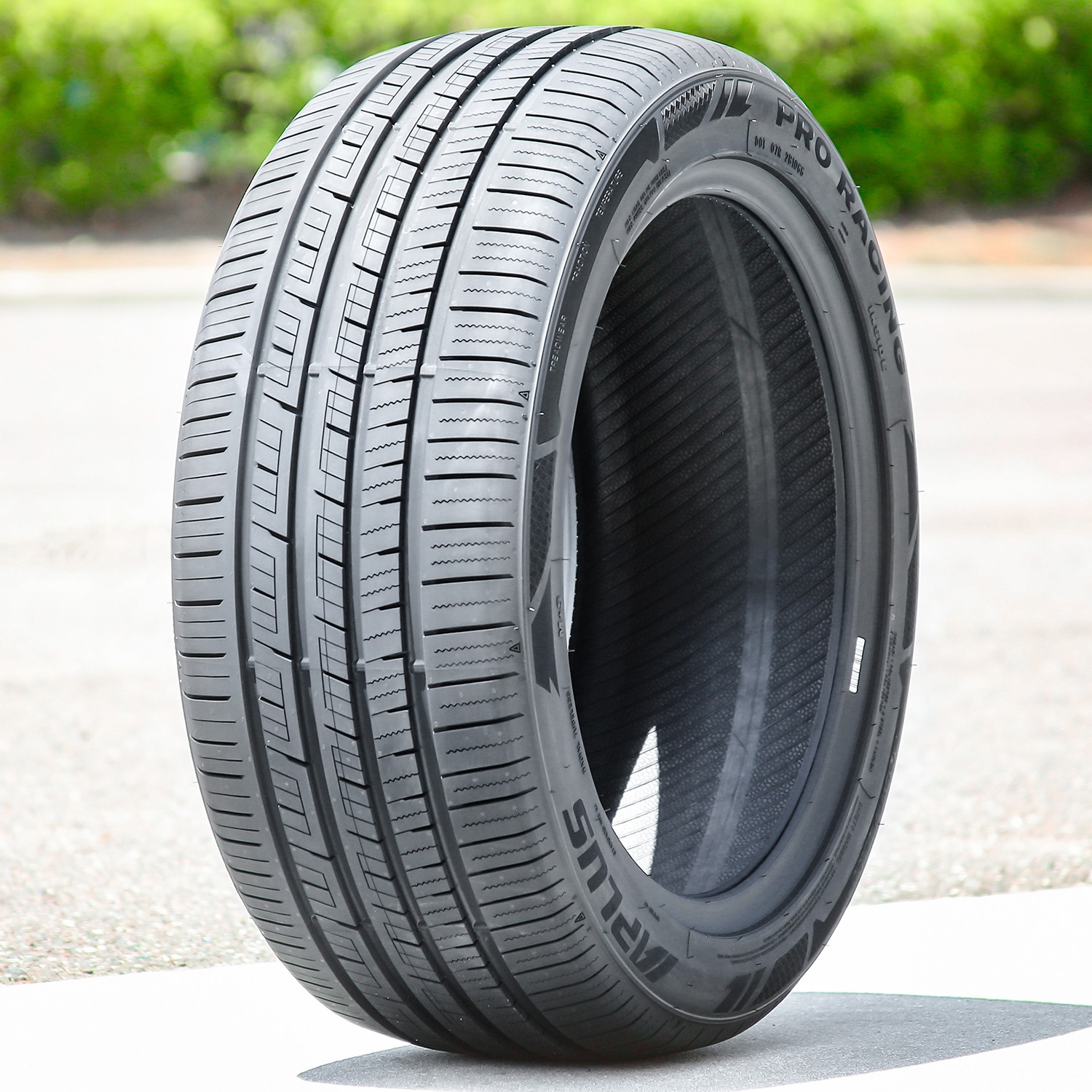 4 Tires Aplus PRO Racing 215/40ZR18 89W XL